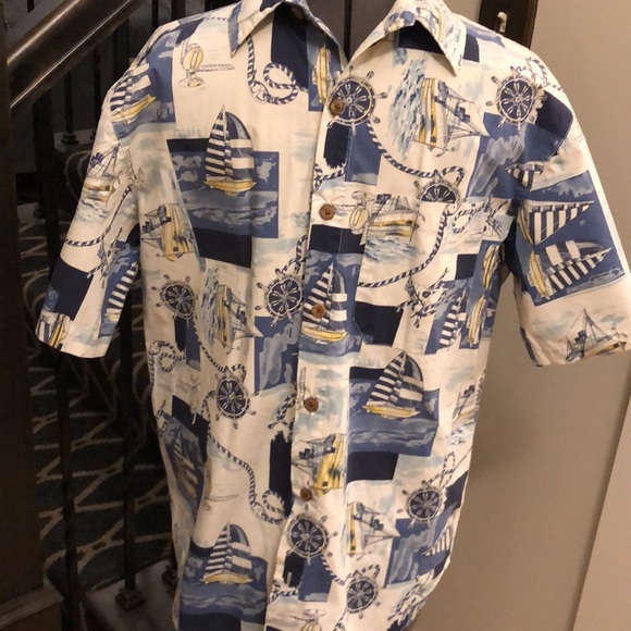 Men’s Casual Button Down, Roundtree & Yorke Short Sleeve Size Small - Picture 2 of 13